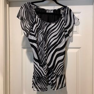 Worthington Zebra Print Capped Sleeve Blouse (L)